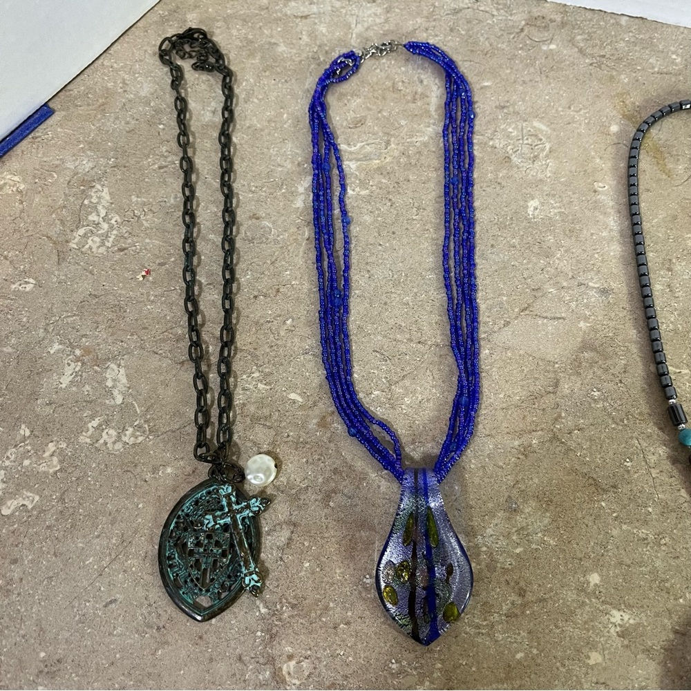 Multicolor Unique Necklaces - Picture 4 of 4